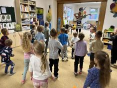 MŠ Sovičky a Motýlci - divadlo Kejkle " Dopravní hrátky"