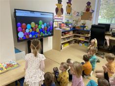 MŠ Motýlci - Barevný den