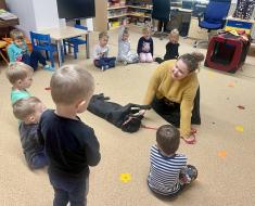 MŠ Motýlci - Canisterapie